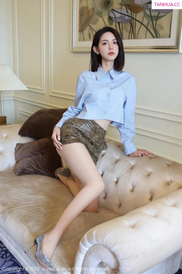   [XiuRen]高清写真图 2023.04.28 No.6661 乔一一 短裙美腿第19张图片